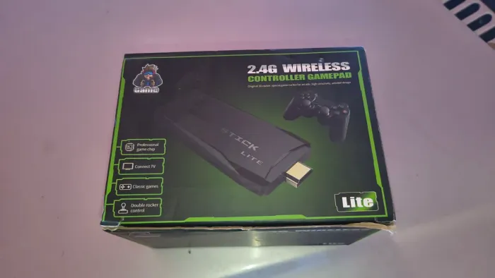 Video game STICK com dois controles e mais de 10.000 jogos