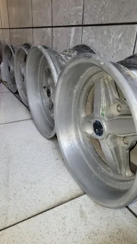 Vendo jogo de rodas bugre 14 e 15