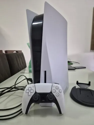 Playstation 5 mídia física e digital com Controle Original (PS5 SONY)