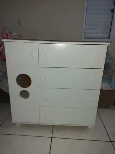 Cômoda unissex infantil 