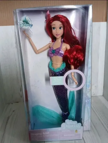 BONECA BARBIE ARIEL PRINCESA DISNEY STORE SING FUNCIONANDO NOVA LACRADA