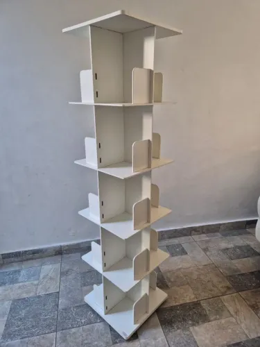 Estante livreiro giratória 