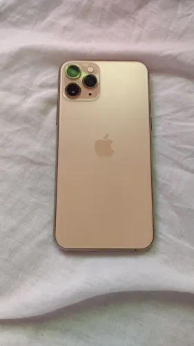 iPhone 11 pro, 256 GB, no dinheiro faço 1000, troca 1100