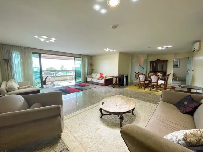 Apartamento no Edifício Mediterranée 260m² 4 Suítes em Ponta Negra