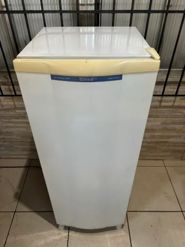 Geladeira Cônsul Gelando Muito Ac Cartão - Rocha Miranda