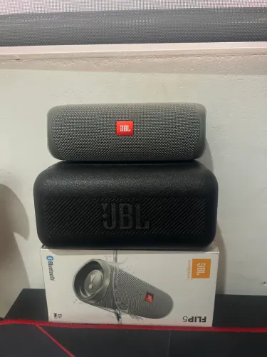 Caixa de som Jbl flip 5