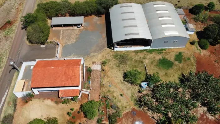 Galpão Industrial, Escritório + Moradia em Amplo terreno para expansão e operação imediata