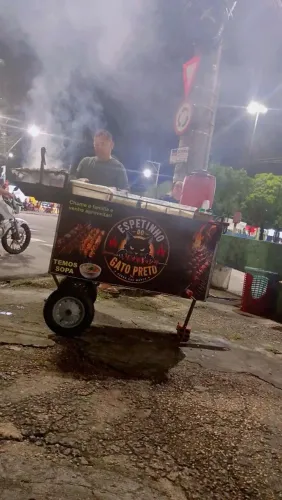 Carrinho de churrasco