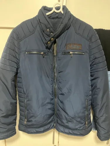 Casaco de frio Azul (Valor Negociável)