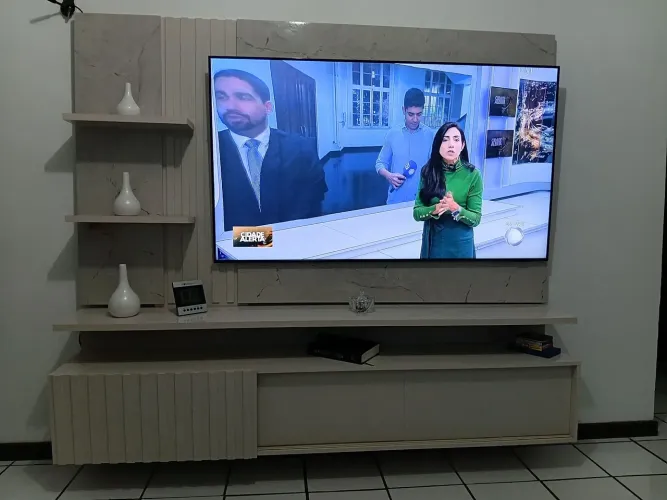 Painel Of White Luxo para TV até 65'