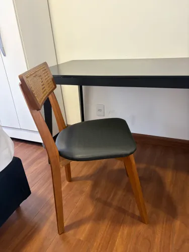 Escrivaninha Joyce 115 cm X 65 cm + Cadeira Luna estofada Casa Huma