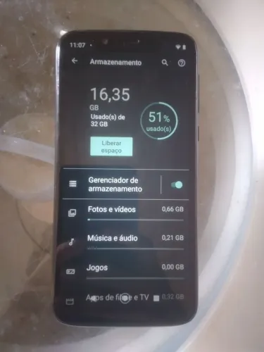 Vendo um celular Lenovo Motorola 