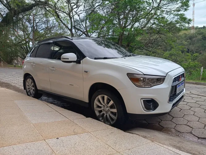 Mitsubishi ASX 2.0 16V 4X4 160cv Aut. 2015