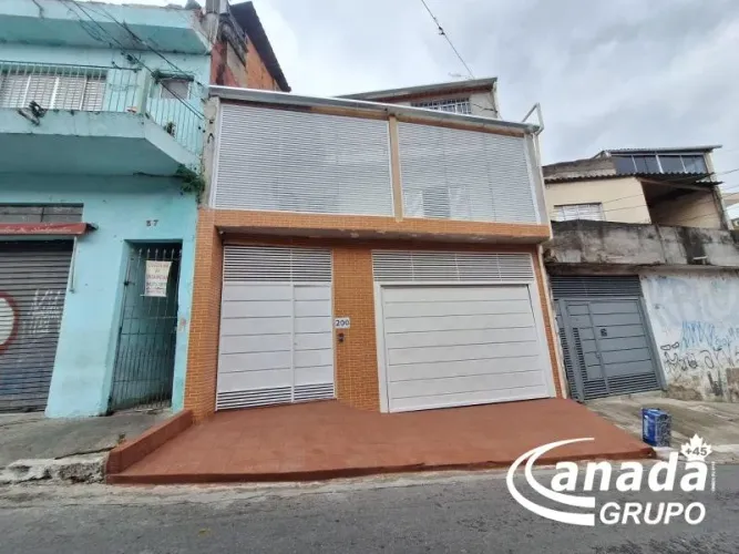 Sobrado A Venda No Vila Menk Com 3 Quartos