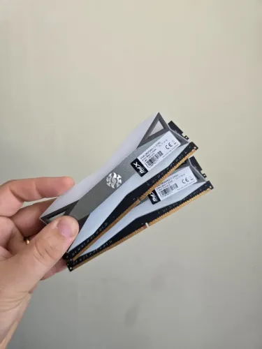 Memória ram 16GB DDR4 3600MHZ XPG 2x8 