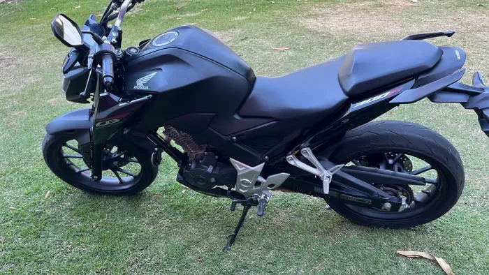Cb300f