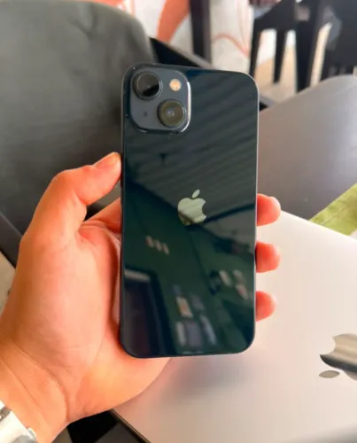 iPhone 13