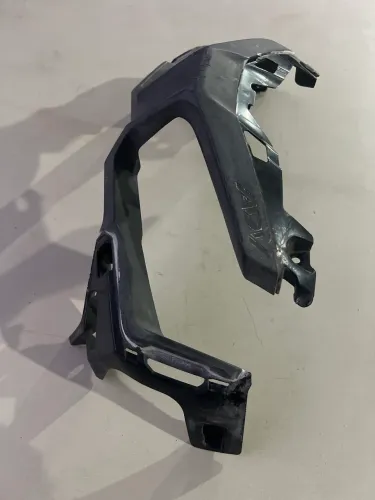 Acabamento Farol Adv 150 2021-2024 Original