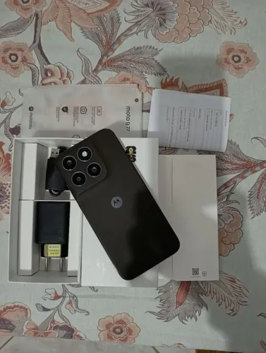 Moto G77