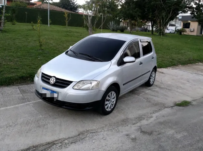 Volkswagen Fox Plus 1.0mi/ 1.0mi Total Flex 8V 4P 2006