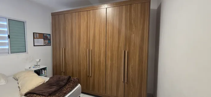 Guarda Roupa 6 portas