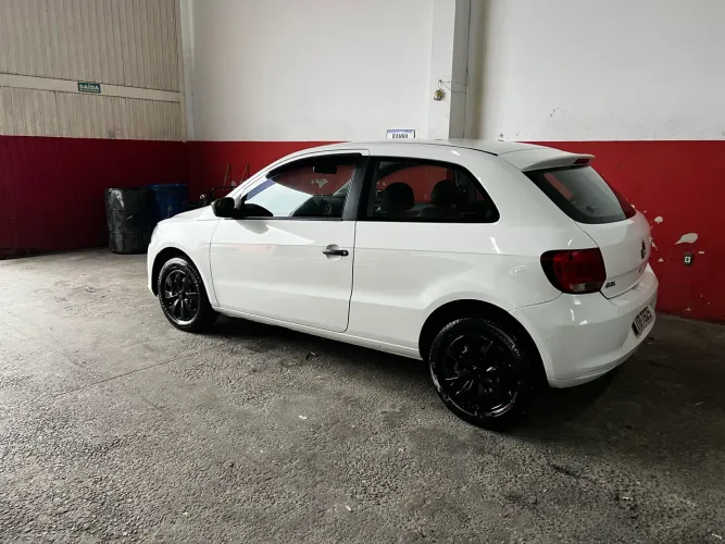 Volkswagen Gol Geração VI City 1.0 8V MI Total Flex 2P 2014