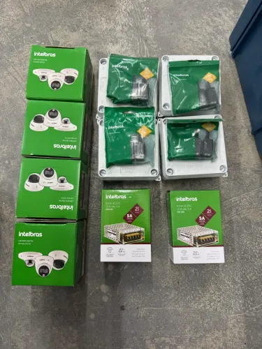 Kit CFTV Intelbras Completo 4 Câmeras + 600m Cabo + Fontes sem DVR
