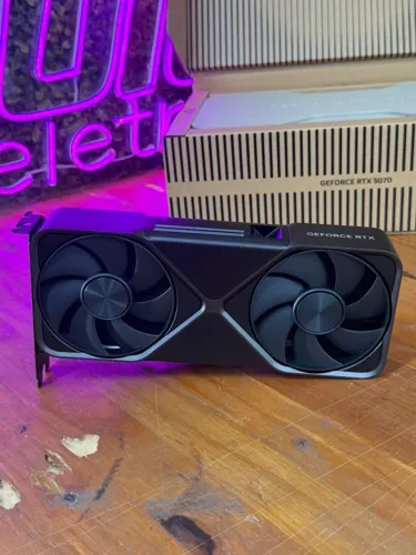 NVIDIA RTX 5070 12GB Founders Edition