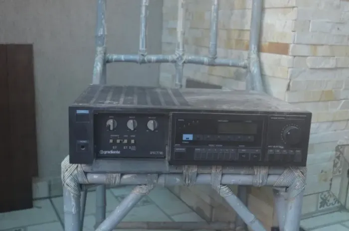 Receiver Gradiente Spect 90 vintage
