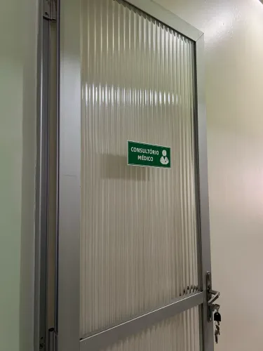 Alugo sala comercial/medica