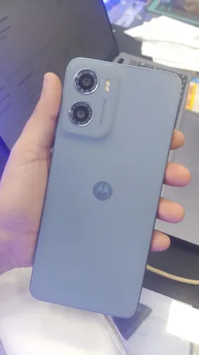 Celular moto g06