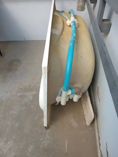BANHEIRA DE HIDROMASSAGEM S/N