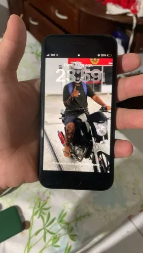 Iphone se 2 geração 64gb