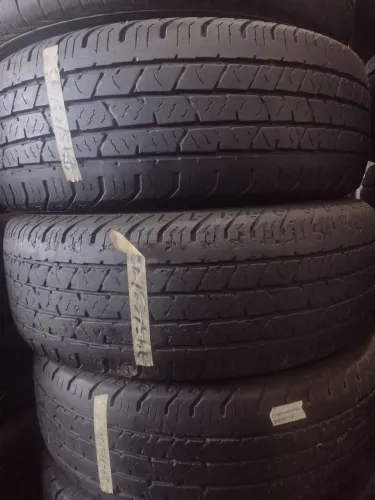 Pneus 245/65/17 continental 