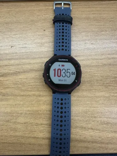 Relogio Garmin Forerunner 235