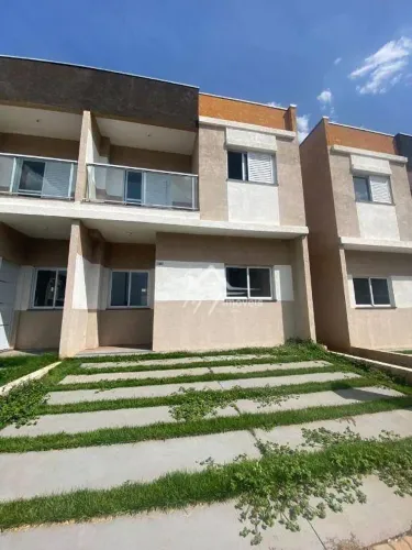 Sobrado com 2 dormitórios à venda, 75 m² por R$ 330.000 - Residencial dos Ipês - Artur Nog