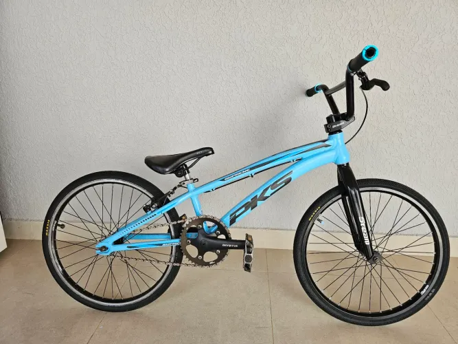 Bicicleta BMX PKS SUPREME