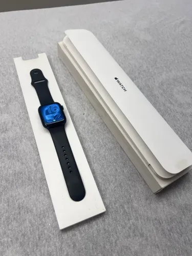 Apple Watch Série 6 - 44mm