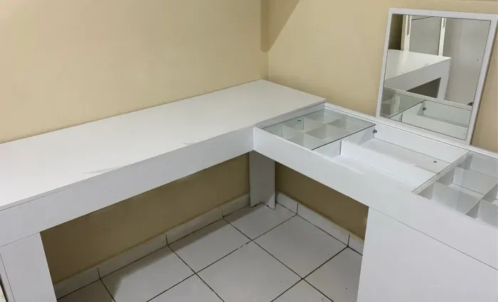 ESCRIVANINHA PENTEADEIRA