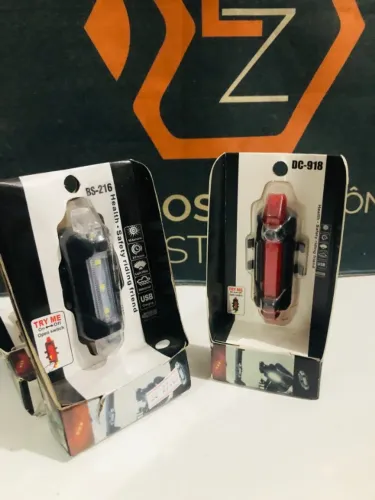 Luz Traseira Recarregável para Bike - cores Vermelho ou Branco