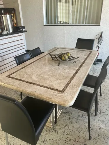Vendo mesa de jantar