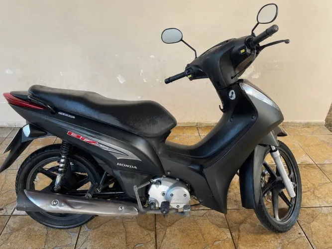 ? HONDA BIZ 125 EX 2015 À VENDA! ?