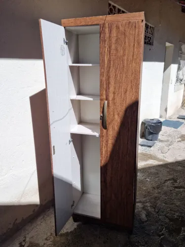 Armário Multiuso 2 Portas