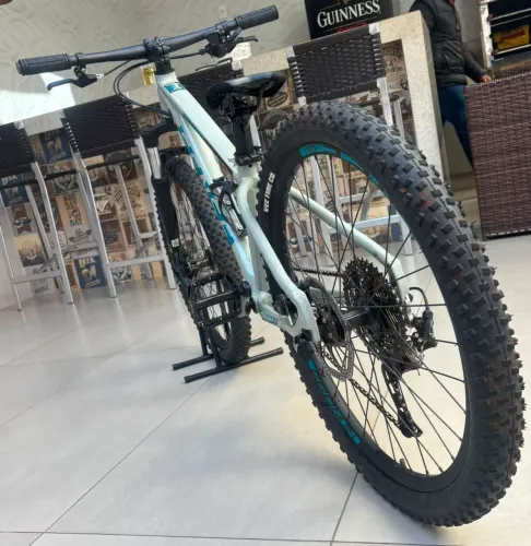 Bicicleta sense aro 24