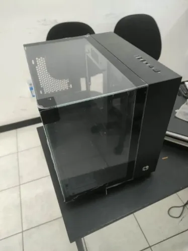 Gabinete Gamer Bluecase Tokyo - Novo (Aberto apenas para teste)