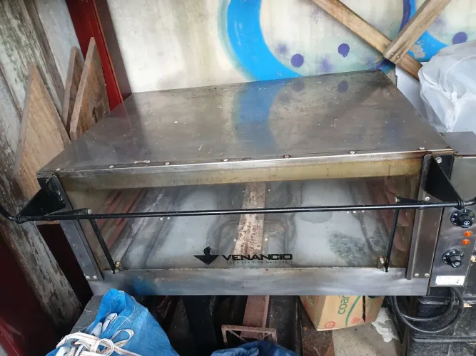 Vendo forno venamcio electrico 220v