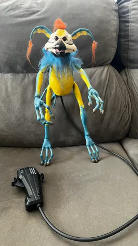 Boneco Interativo Kowakian Monkey Lizard Star Wars - Disney
