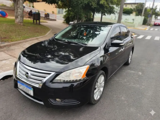 Nissan Sentra SL 2.0/ 2.0 Flex Fuel 16V Aut. 2015