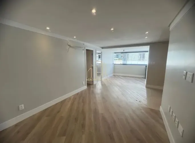 Apartamento à venda no Alphaville com 2 suítes 2 salas 3 banheiros 1 vaga 68m²