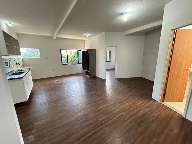 LOCAÇÃO Apto Quarto e Sala de 50 m2 | No Coração de Vilas | 1,5 km da Praia de Vilas do At
